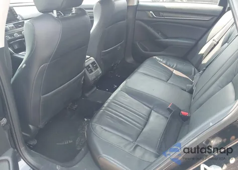 2018 Honda Accord Touring 2.0T from USA, damaged, VIN 1HGCV2F9XJA033990